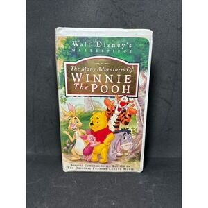 Walt‎ Disney Masterpiece The Many Adventures of Winnie the Pooh VHS 1996 Used